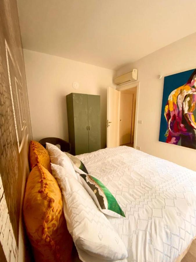 Artist Apartment Centro Storico Перуджа Екстер'єр фото
